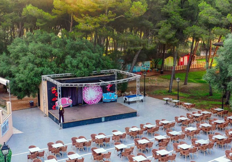 Ausstattung & Service