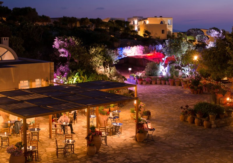 Ausstattung & Service