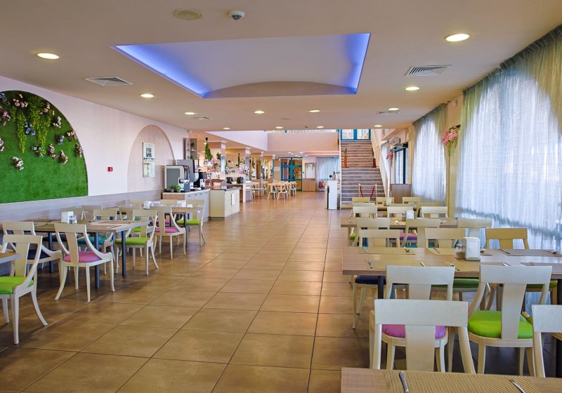 Beispiel: Ausstattung & Service