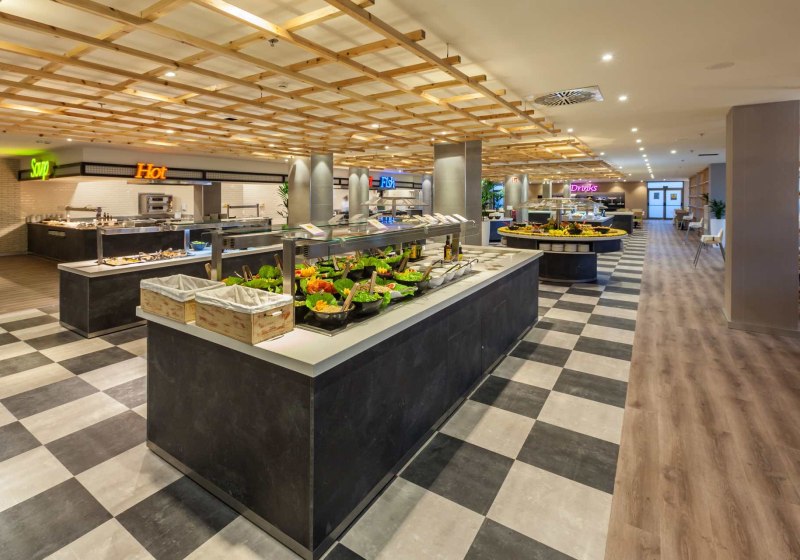 Ausstattung & Service