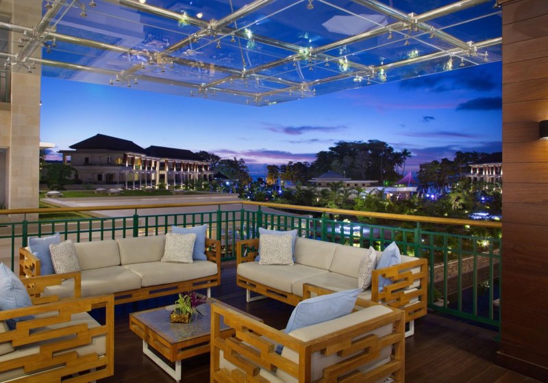 Ausstattung & Service