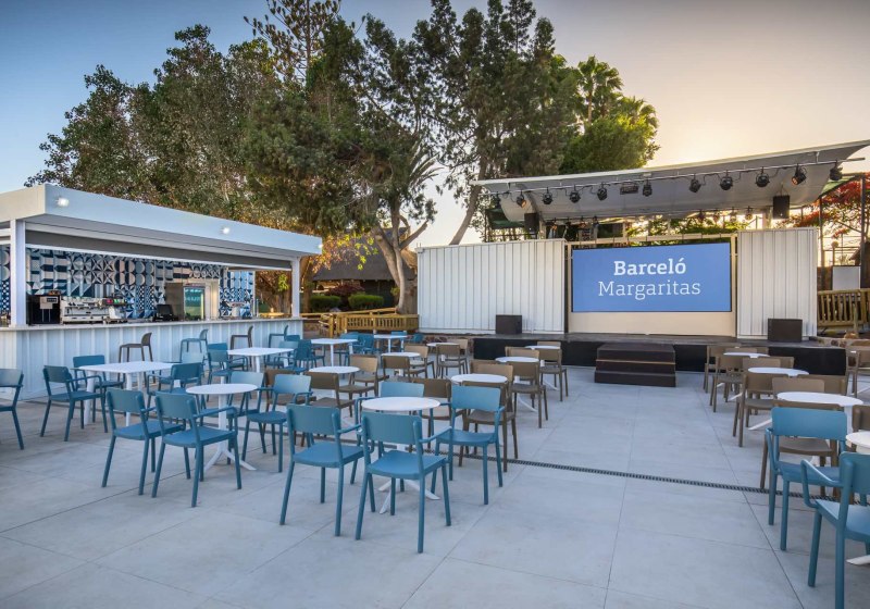 Ausstattung & Service