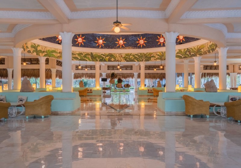 Ausstattung & Service