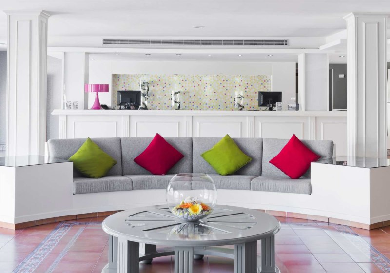 Ausstattung & Service