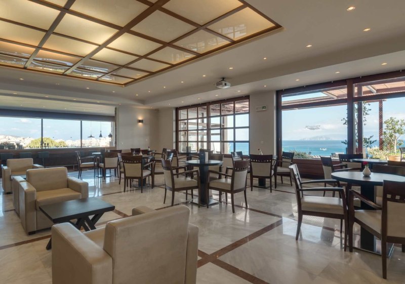 Ausstattung & Service