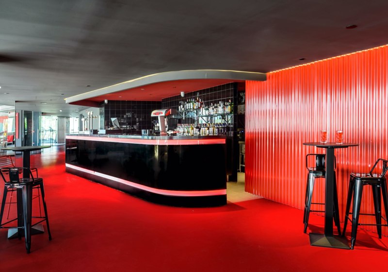 Ausstattung & Service