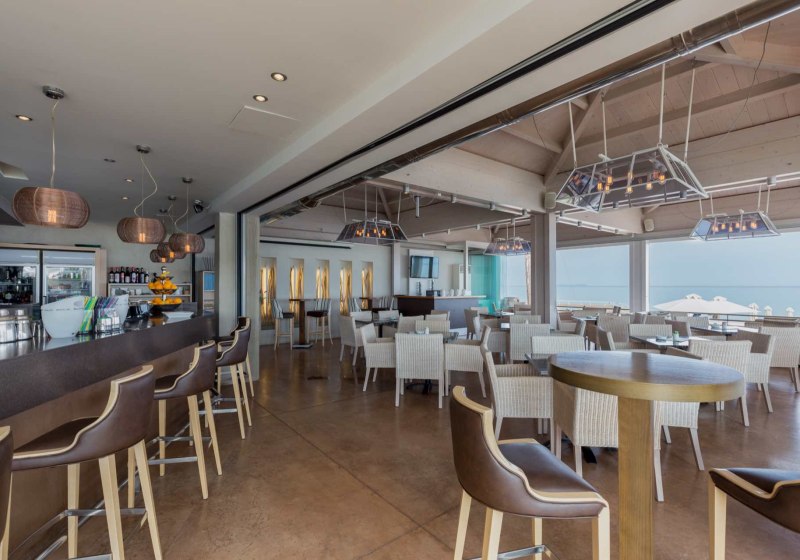 Ausstattung & Service