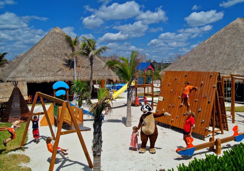 Grand Palladium Kantenah Resort & Spa