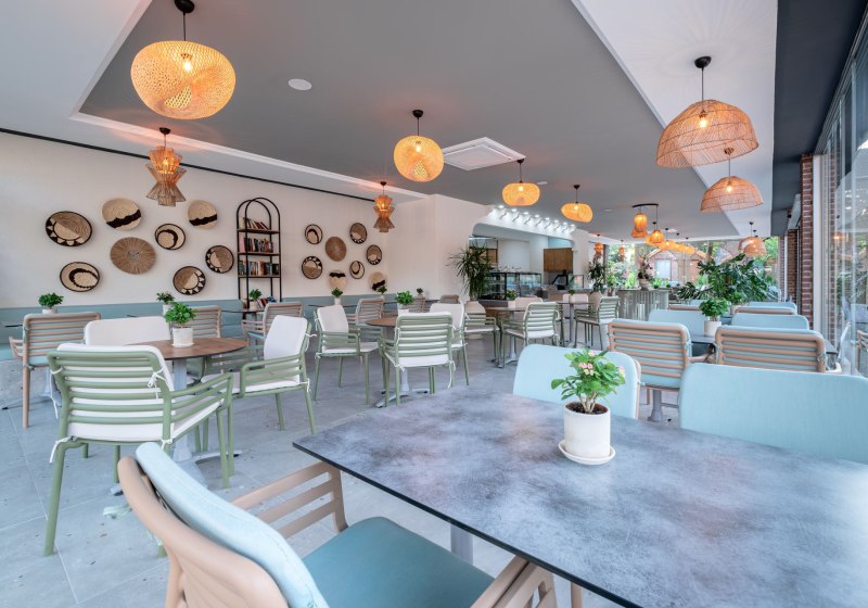 Ausstattung & Service