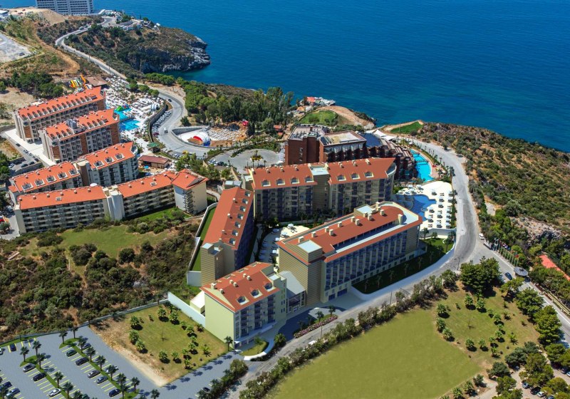 Ramada Hotel & Suites