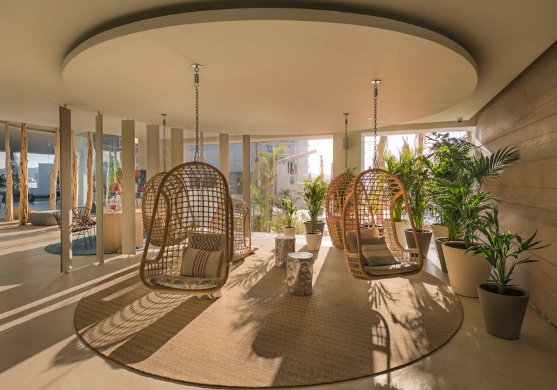 Ausstattung & Service