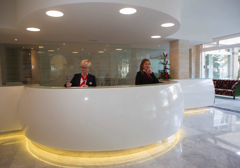 Ausstattung & Service