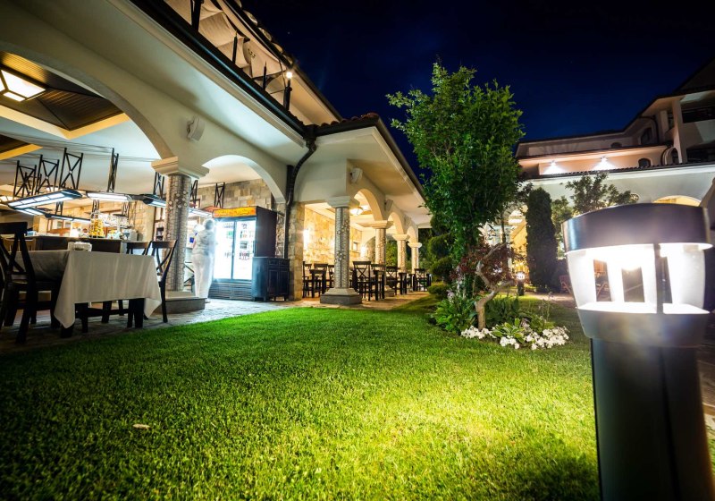 Ausstattung & Service