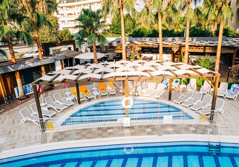 Ausstattung & Service