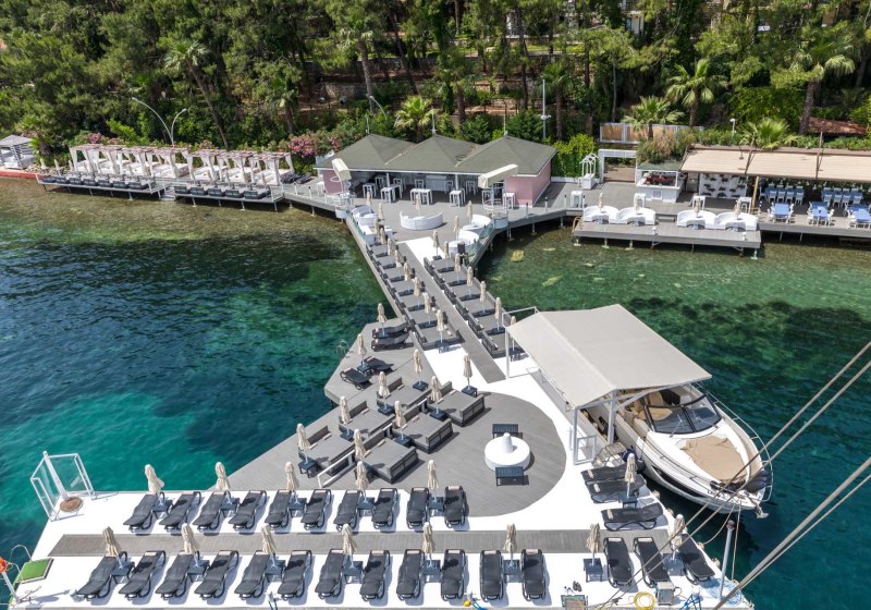 Ausstattung & Service