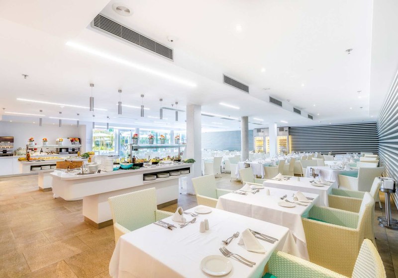 Ausstattung & Service