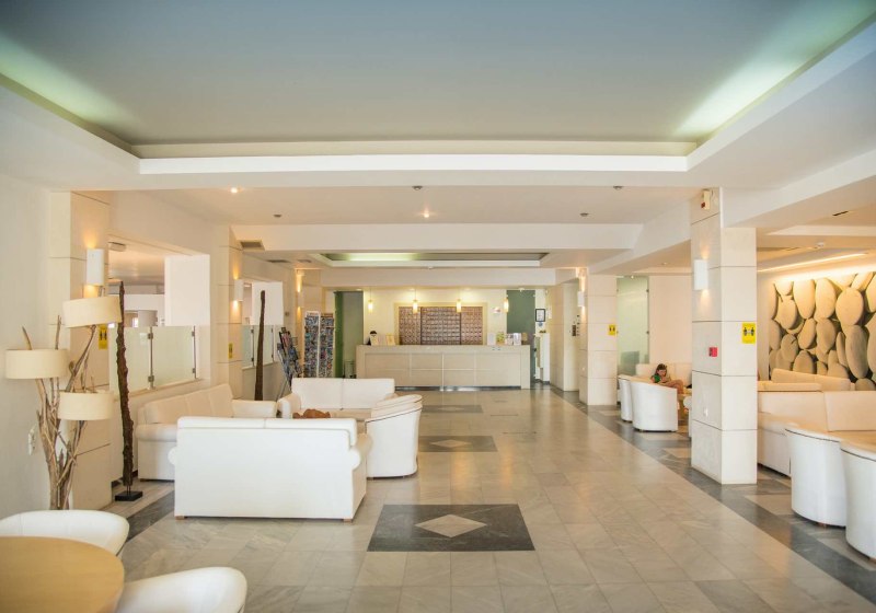 Ausstattung & Service