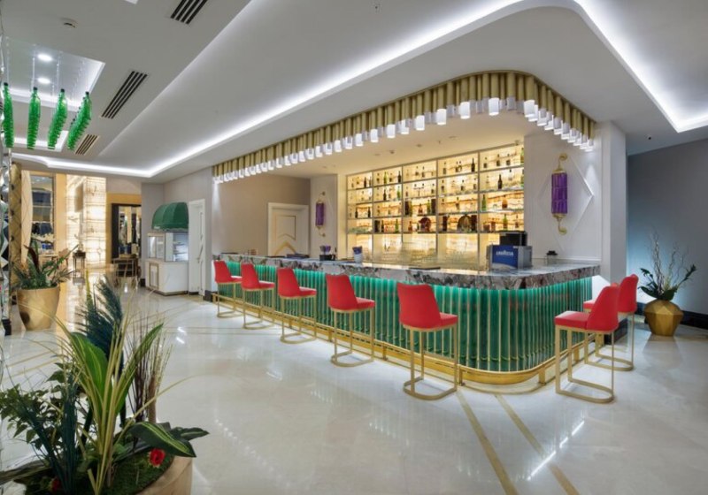 Ausstattung & Service