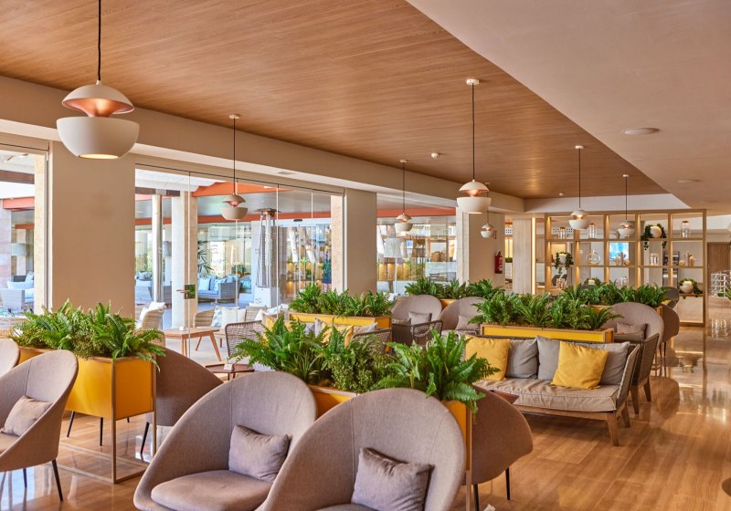 Ausstattung & Service