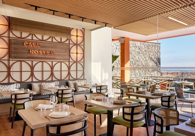 Ausstattung & Service