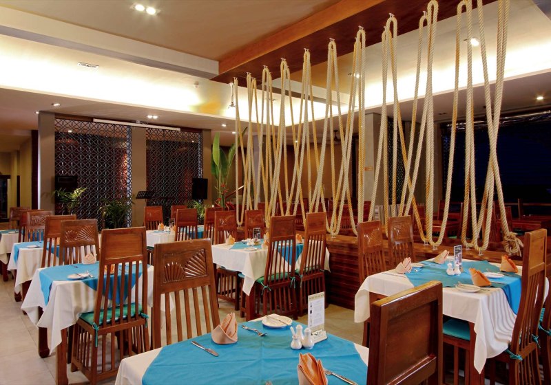 Ausstattung & Service