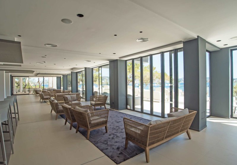 Ausstattung & Service