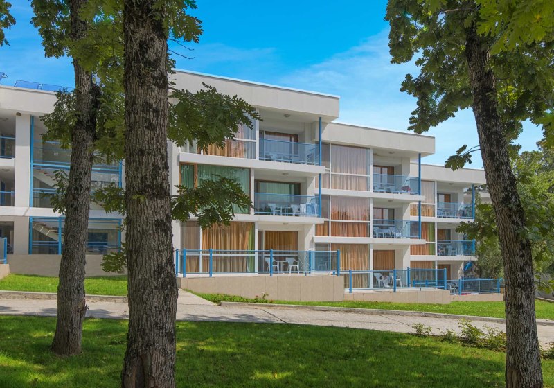 Ausstattung & Service