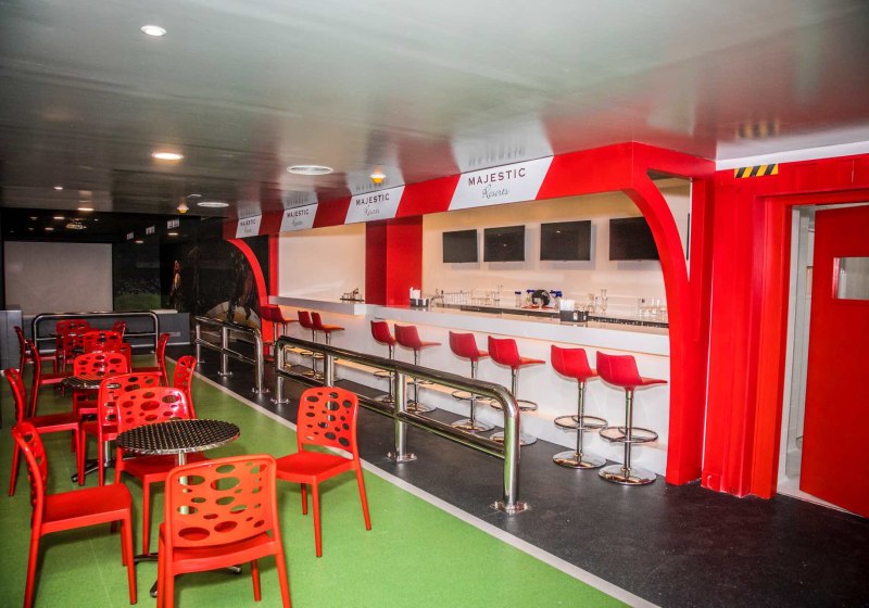 Ausstattung & Service