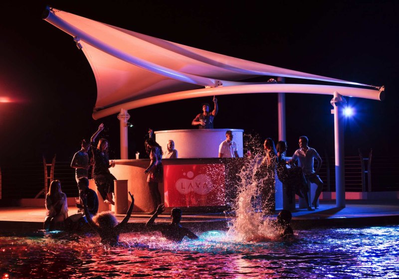 Ausstattung & Service