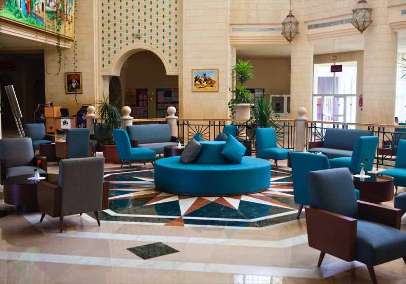 Ausstattung & Service