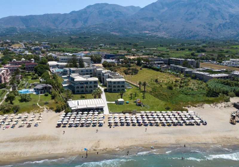 Vantaris Luxury Beach Resort