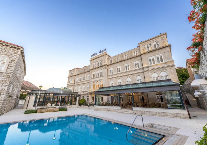 Ausstattung & Service