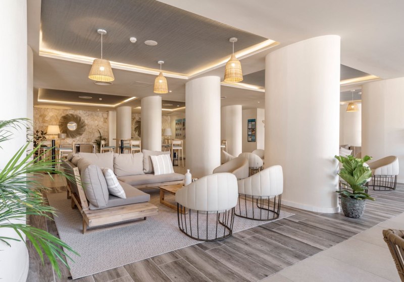 Ausstattung & Service