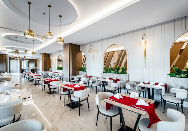 Ausstattung & Service