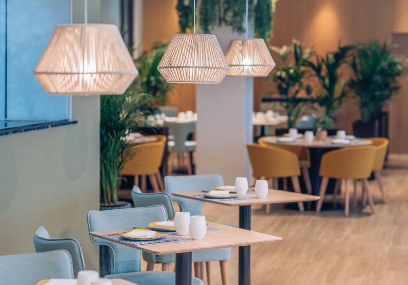 Ausstattung & Service