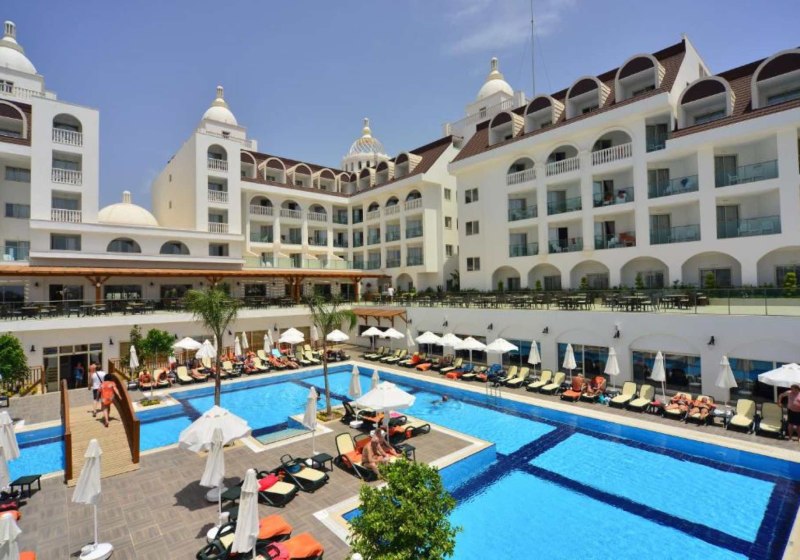 Ausstattung & Service