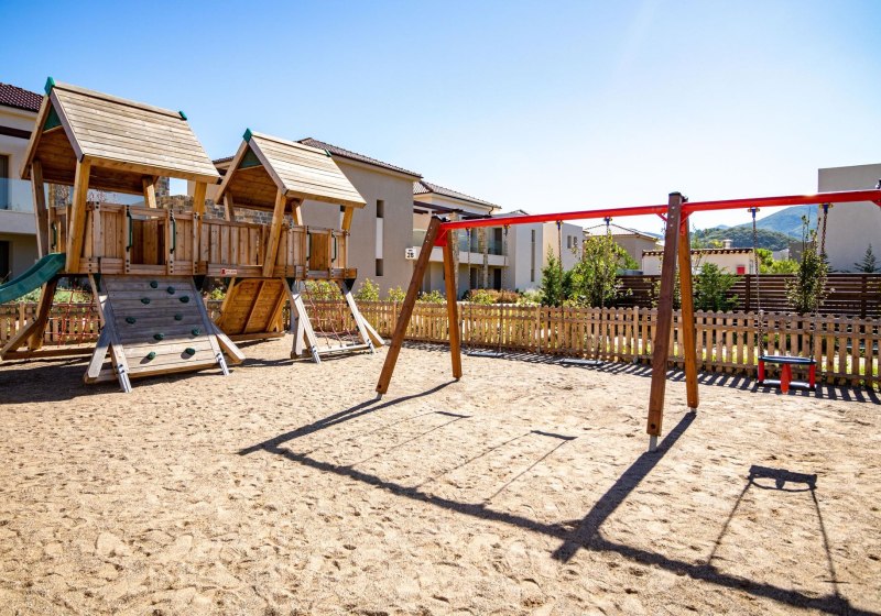 Almyros Beach Resort & Spa