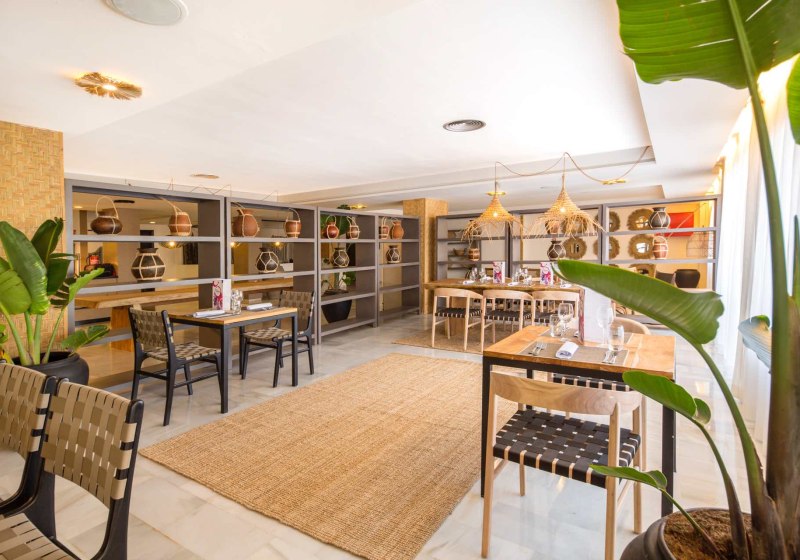 Ausstattung & Service