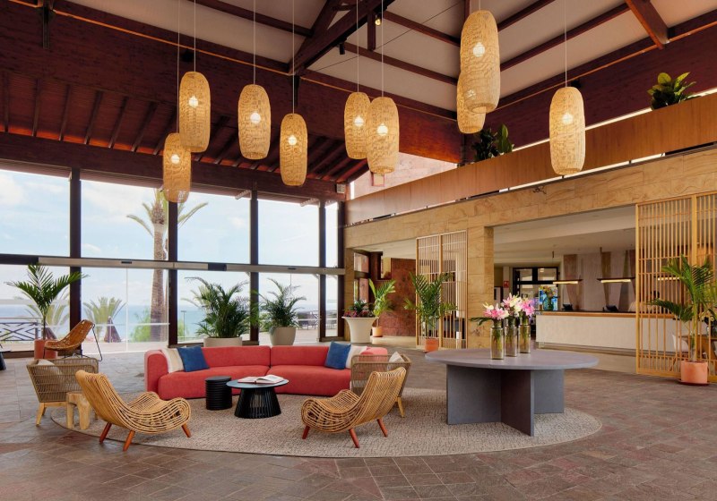 Ausstattung & Service