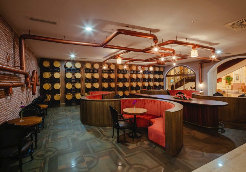 Ausstattung & Service