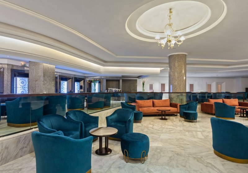 Ausstattung & Service