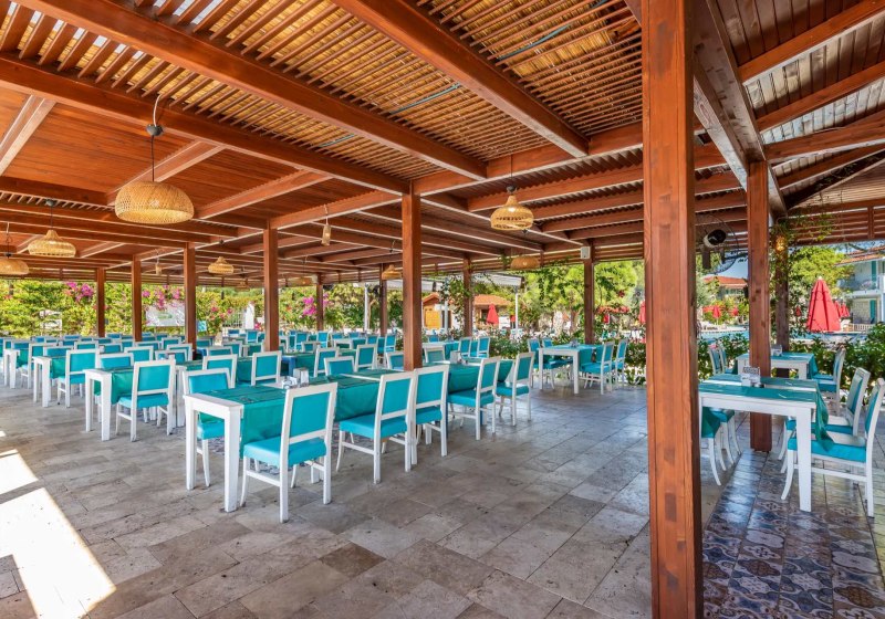 Ausstattung & Service