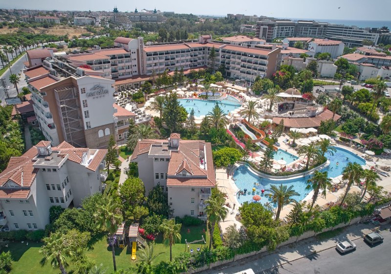 Seaden Corolla Hotel