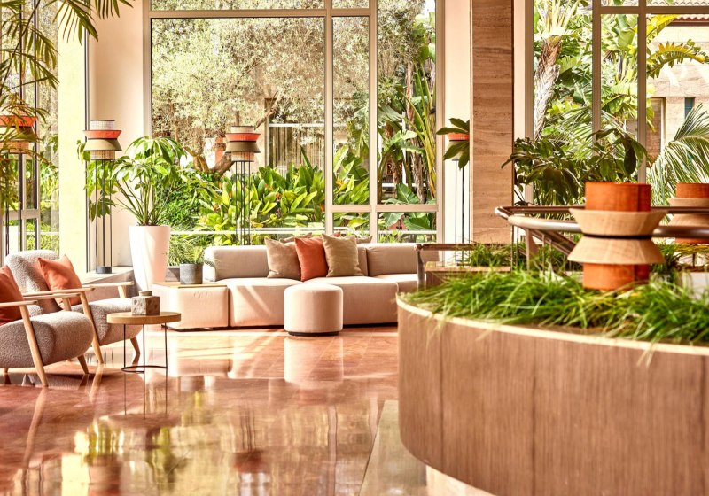 Ausstattung & Service