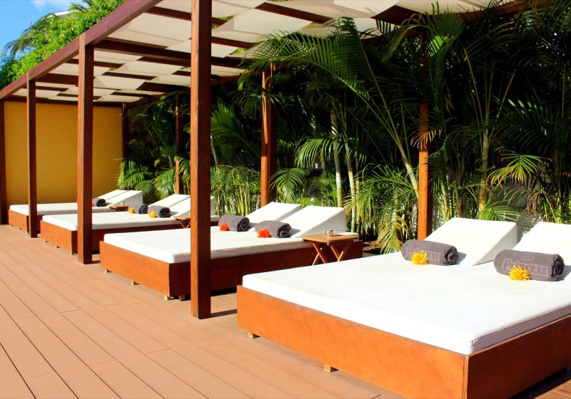 Ausstattung & Service