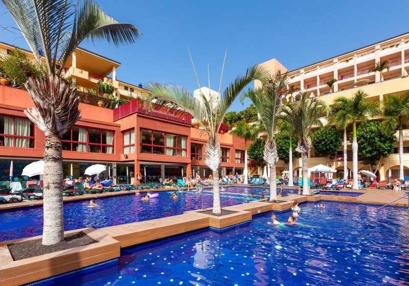 Ausstattung & Service