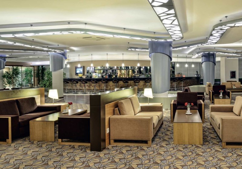 Ausstattung & Service