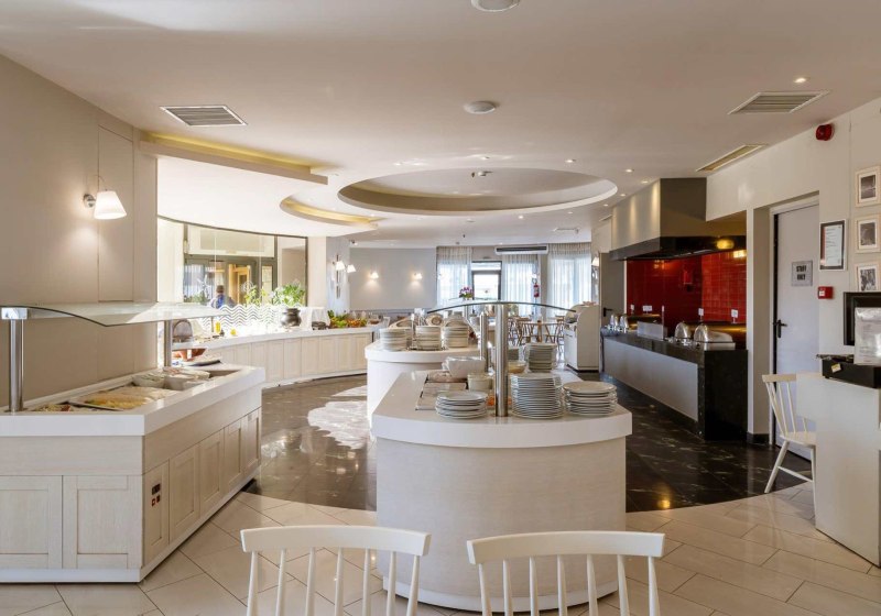 Ausstattung & Service