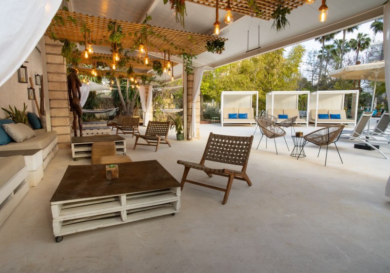 Ausstattung & Service