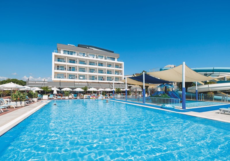 Ausstattung & Service